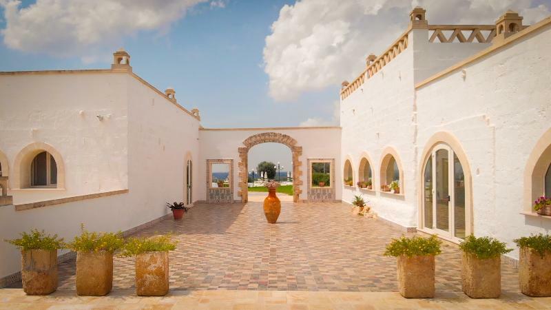 Resort & Relax Masseria Celidonia Lizzano  Exterior photo